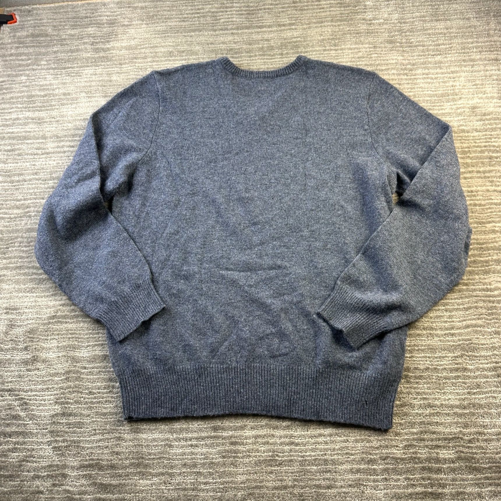 Polo Ralph Lauren Polo Ralph Lauren Sweater Mens Large Blue Lambswool V Neck Pullover Knit Grandpa Size US L / EU 52-54 / 3 - 2 Thumbnail