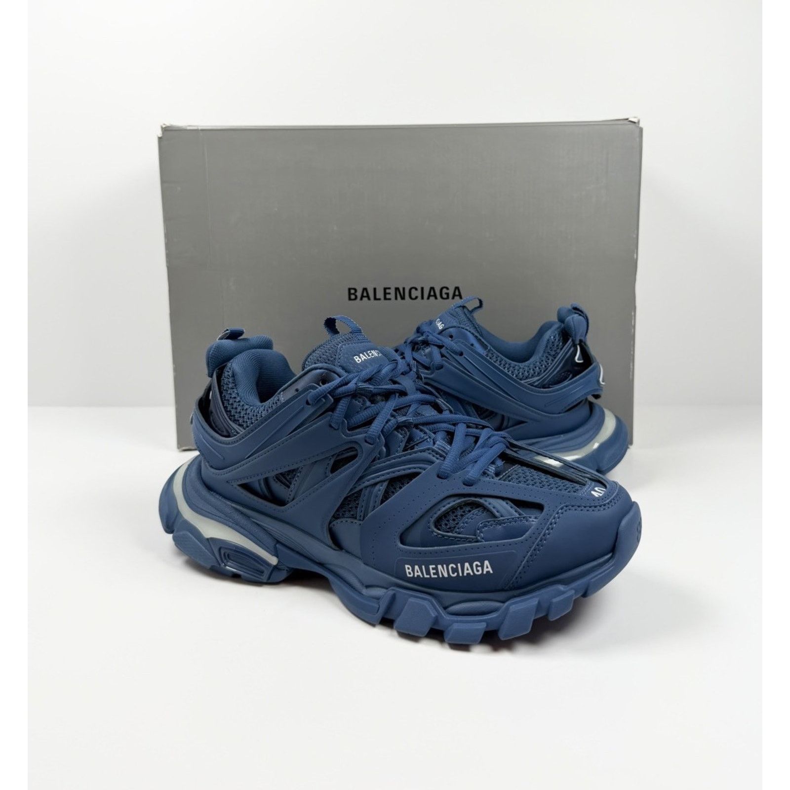 Balenciaga Size 40EU/7US - Balenciaga Track Blue LED NEW! Size US 7 / EU 40 - 2 Thumbnail