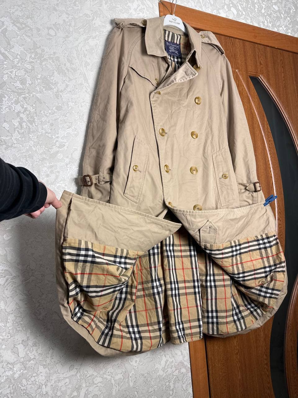 Burberry Vintage 1990s Burberrys Nova Check Trench Coat Size 48 REG Size US M / EU 48-50 / 2 - 6 Thumbnail
