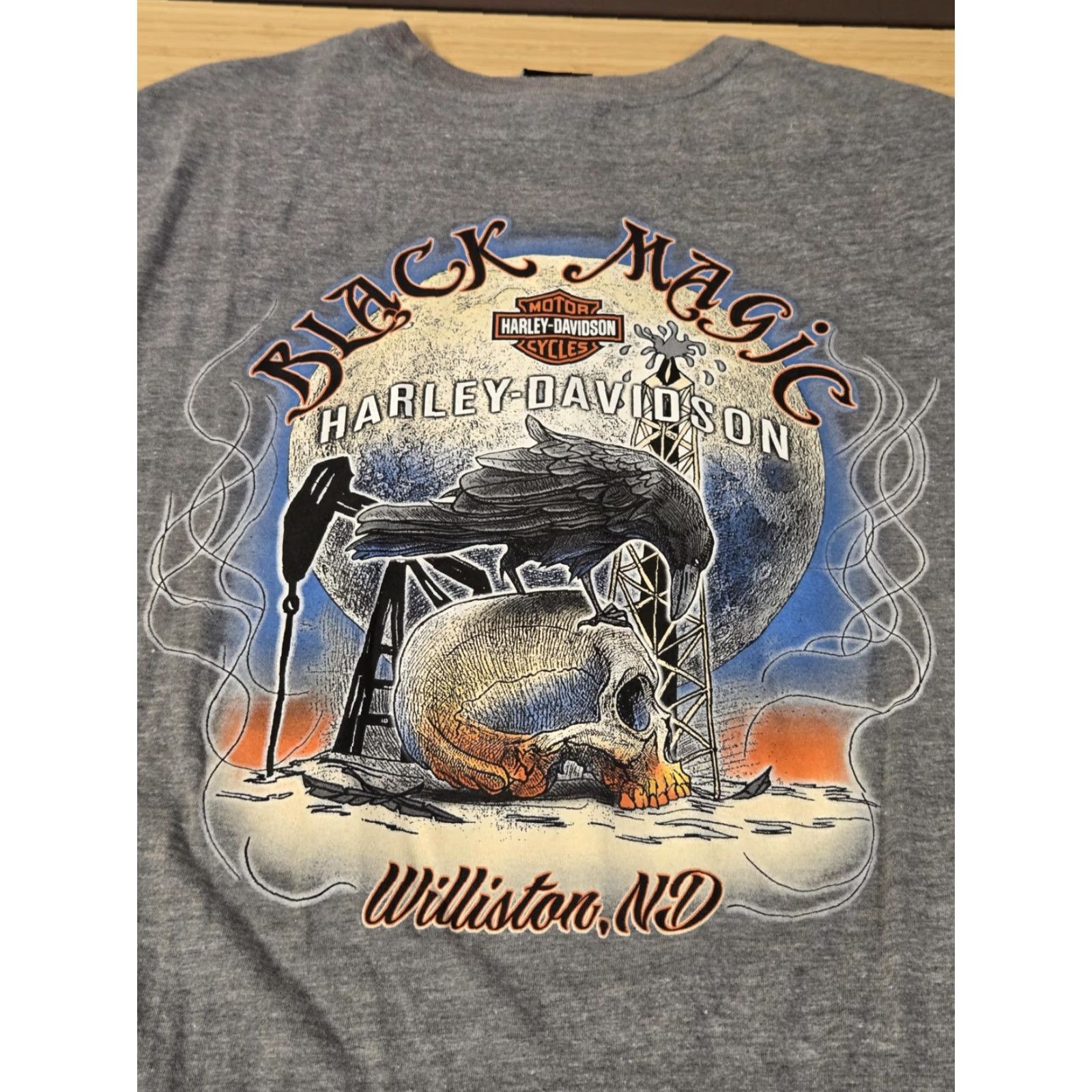 Harley Davidson VINTAGE Harley-Davidson Shirt Mens L Gray Black Magic Williston ND Motorcycle Tee Size US L / EU 52-54 / 3 - 6 Thumbnail