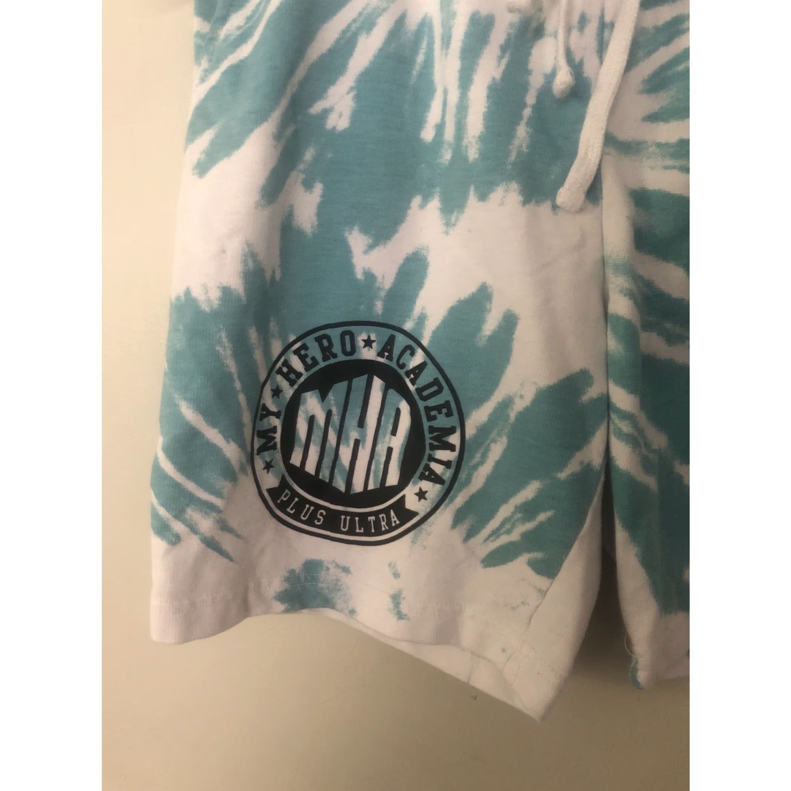 Logo 7 Funimation Sweat Shirt Mens Sz S Tie Dye Blue Logo Anime Hero My Hero Academia Shortos Size US 29 - 2 Thumbnail