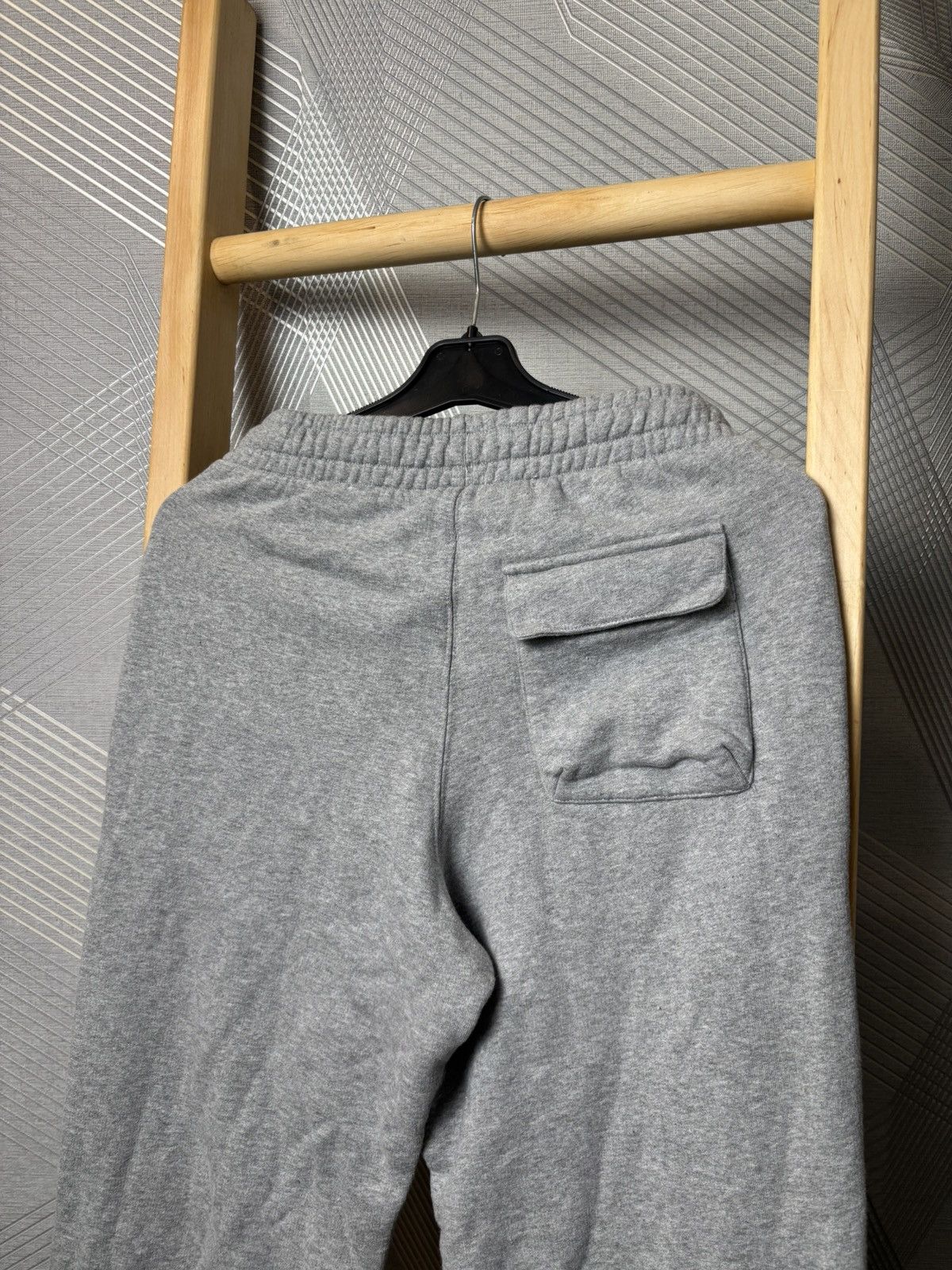 Off-White New OFF-White 3D Acrylic Arrows sweatpants XS size Size US 29 - 9 Thumbnail