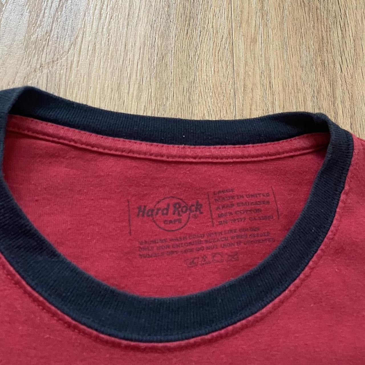 Hard Rock Cafe Hard Rock Cafe Athens red and black t-shirt Size US L / EU 52-54 / 3 - 4 Thumbnail