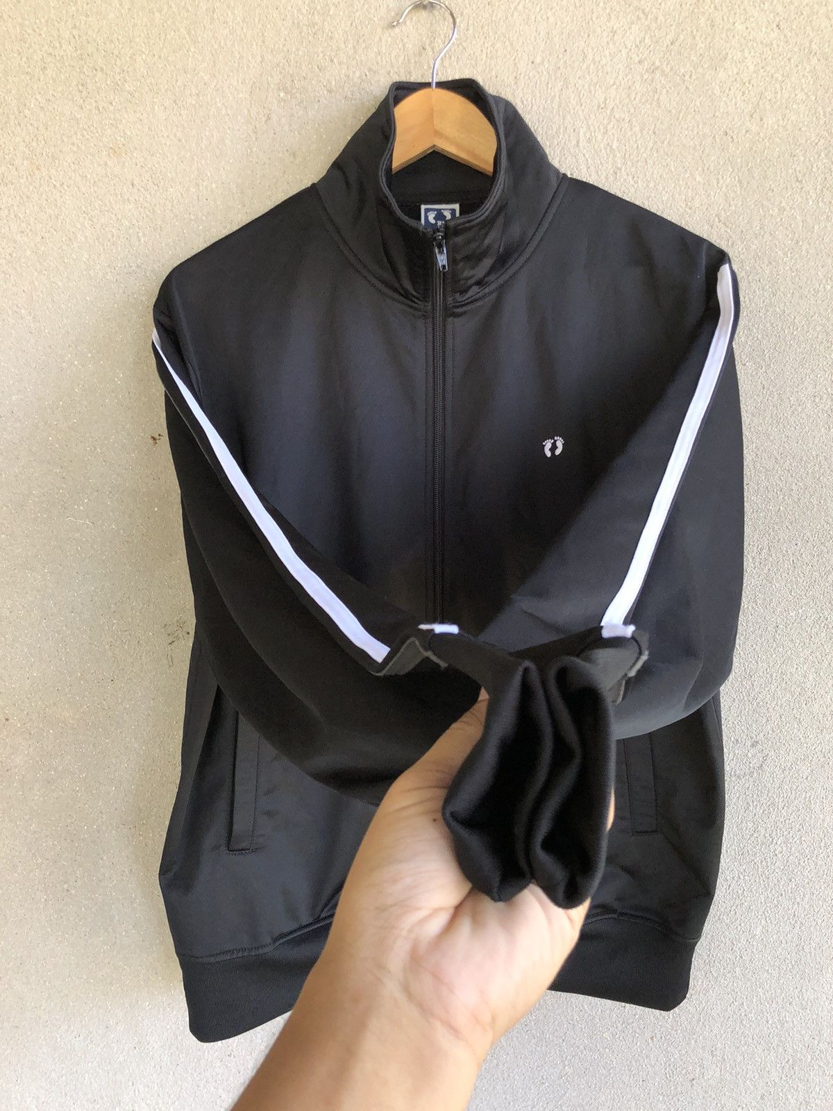 Hang Ten Hang ten black tracktop Size US M / EU 48-50 / 2 - 4 Thumbnail