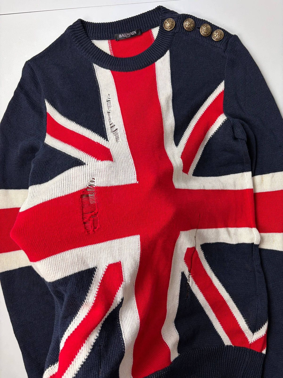 Balmain 2016 BALMAIN runway distressed Union Jack knit sweater Size US S / EU 44-46 / 1 - 2 Thumbnail