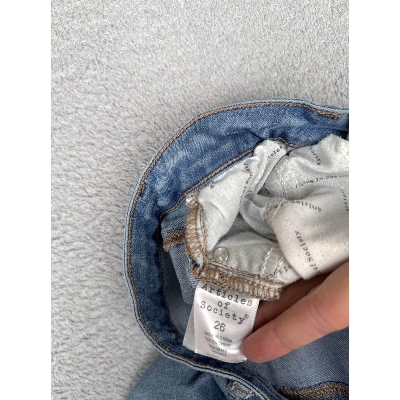 Vintage VINTAGE Articles Of Society Jeans Womens 26 Distressed Mid Rise Light Wash City Slim Size 26" / US 2 / IT 38 - 7 Thumbnail