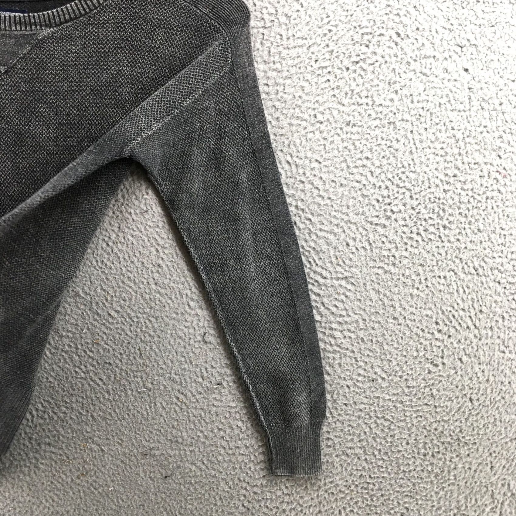 American Eagle Outfitters American Eagle Outfitters Sweater Womens M Gray Cotton Blend Long Sleeve Crew Size M / US 6-8 / IT 42-44 - 4 Thumbnail