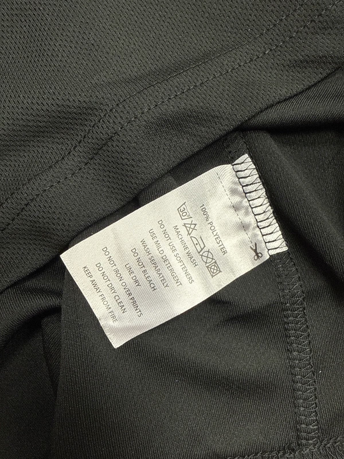 The GV Gallery Gvgallery raspberry hills jersey black medium Size US M / EU 48-50 / 2 - 3 Thumbnail
