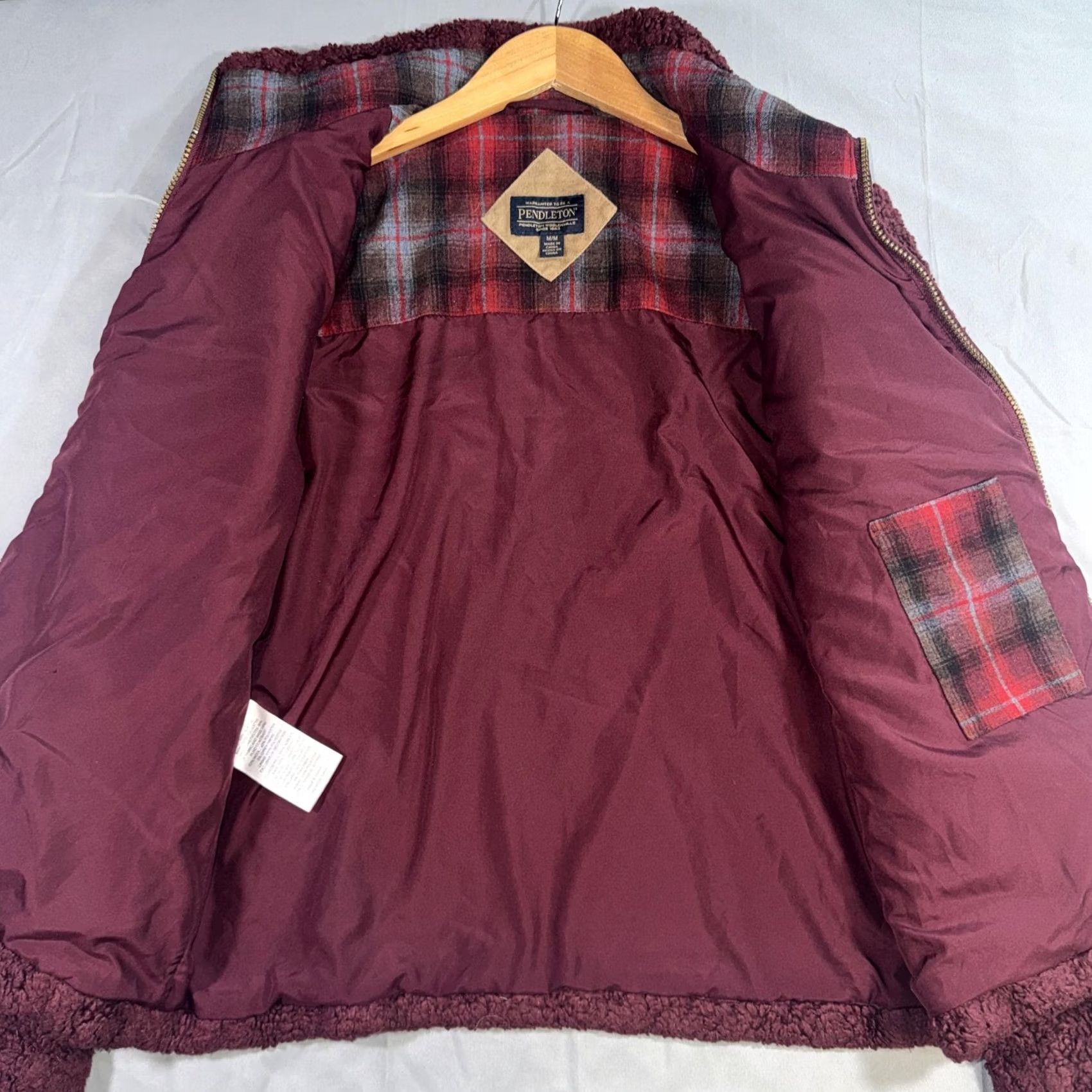 Pendleton VINTAGE Pendleton Jacket Mens M Full Zip Sherpa Fleece Burgundy Red Plaid Lined Warm Bomber Jacket Mens Burgundy Sherpa Fleece Jacket Size US M / EU 48-50 / 2 - 5 Thumbnail