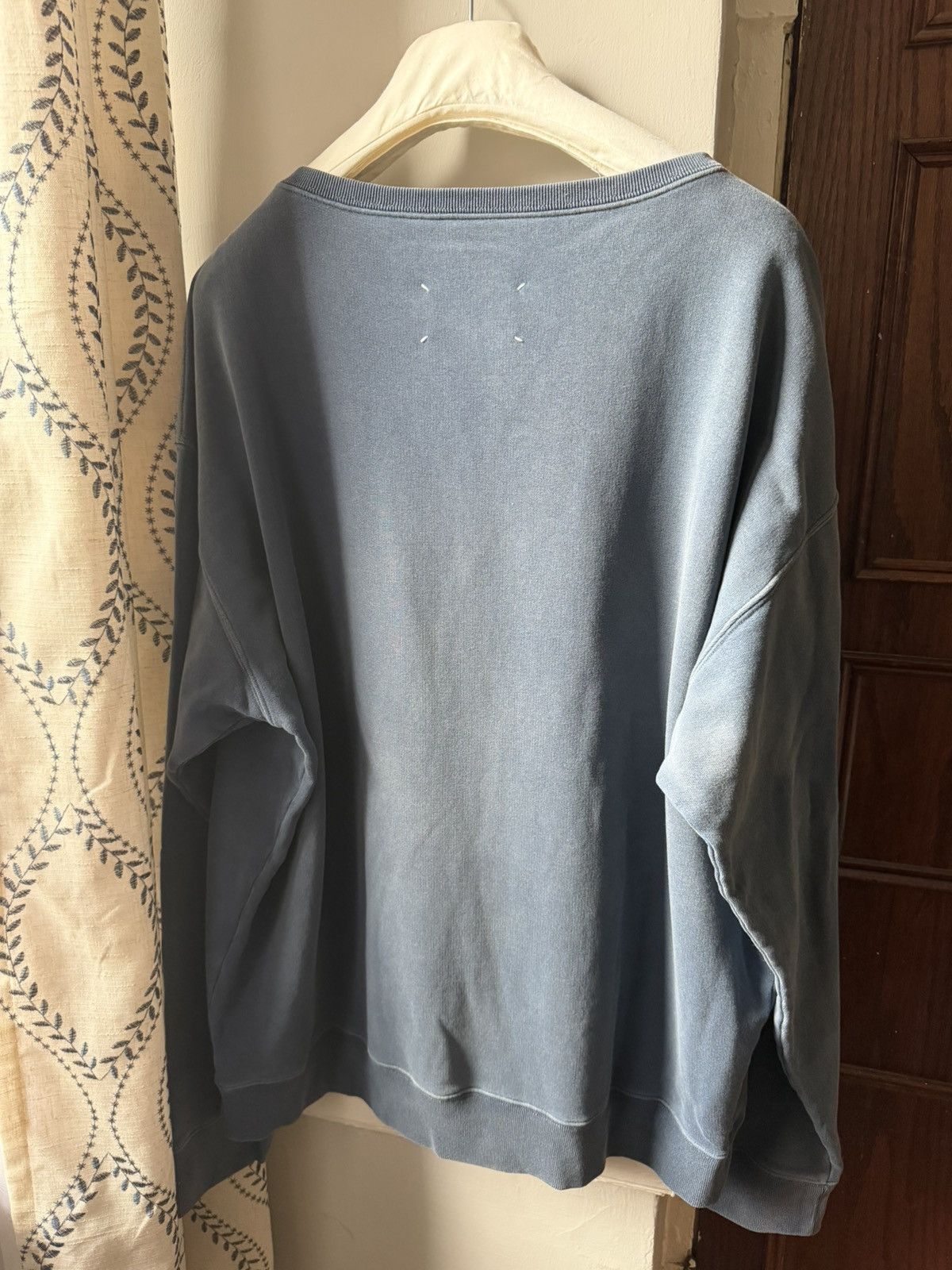 Maison Margiela $1.2k worn-look organic-cotton sweatshirt, M,oversized),IT Size US M / EU 48-50 / 2 - 11 Thumbnail