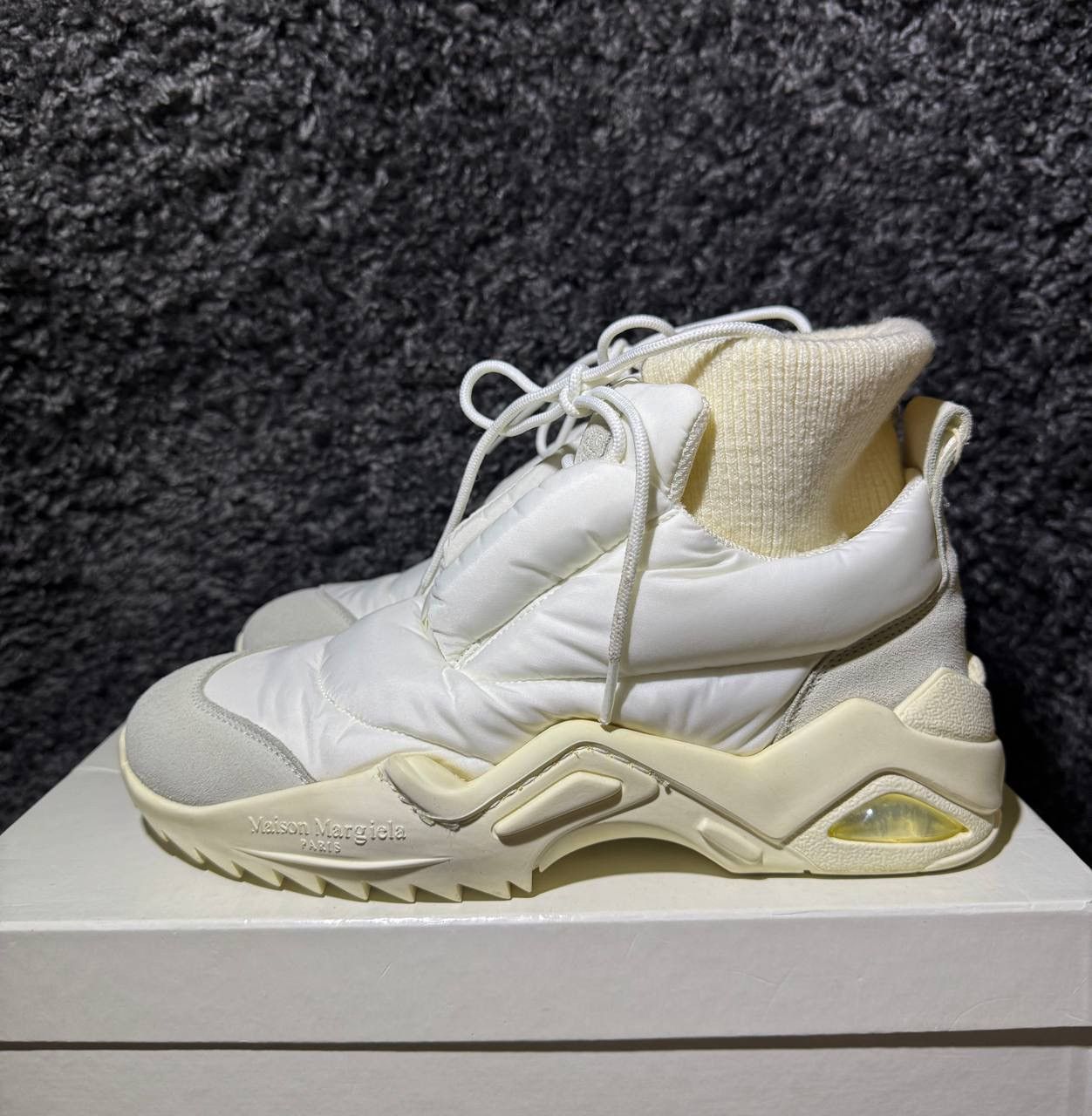Maison Margiela Maison Margiela Future High Nylon Puffer White EU41 US8 Stea Size US 8 / EU 41 - 1 Thumbnail