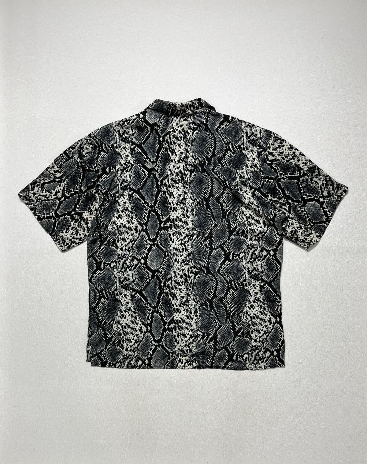 Andersson Bell Andersson Bell Muir Python Print Open Collar Shirt IVORY/BLK Size US L / EU 52-54 / 3 - 2 Thumbnail