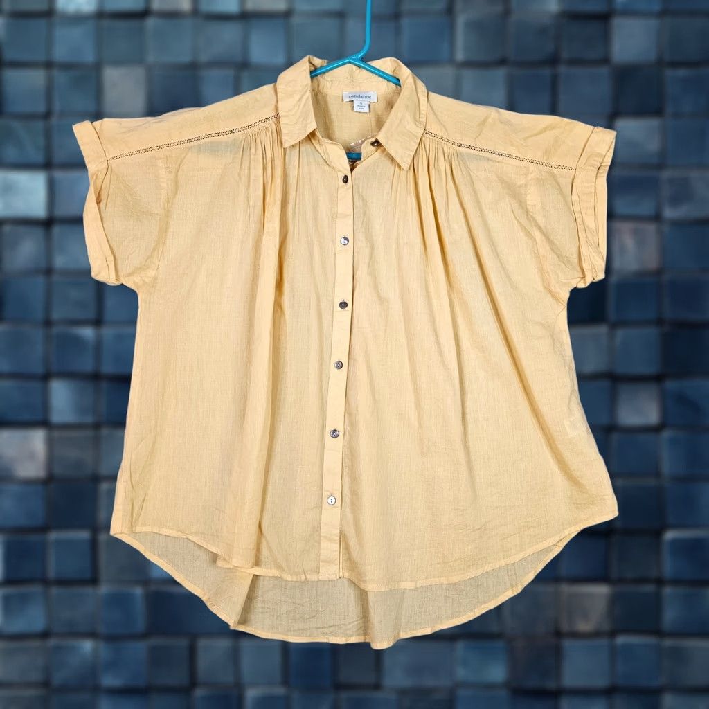 Vintage Sundance Blouse Shirt Women S Yellow Orange Cotton Blend V-Neck Short Sleeve Regular Fit All Seasons - Ladies Casual Everyday Tops Size S / US 4 / IT 40 - 1 Thumbnail