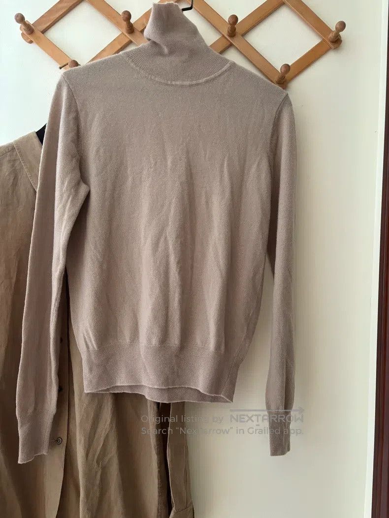 The Row The Row Exclusive Cashmere Sweater Size XS / US 0-2 / IT 36-38 - 2 Thumbnail