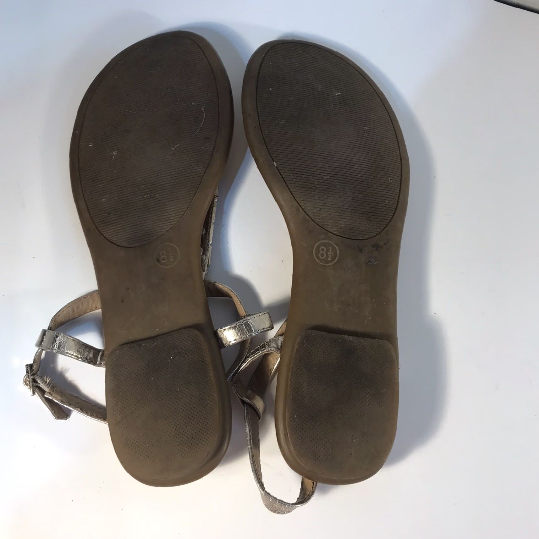 Merona VINTAGE Merona Women's Flat T-Strap Sandals Size 8.5 Gold Summer Casual Elevated Design Size US 8.5 / IT 38.5 - 3 Thumbnail