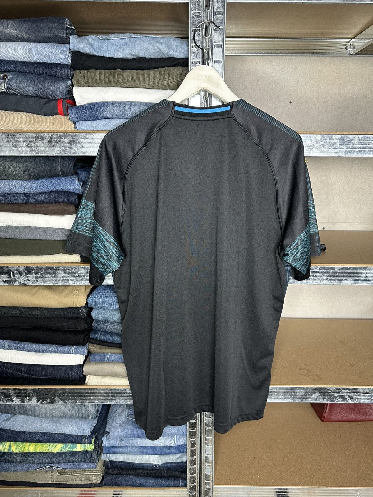Puma OLYMPIQUE MARSEILLE 2018 2019 AWAY FOOTBALL SHIRT JERSEY Size US XL / EU 56 / 4 - 2 Thumbnail