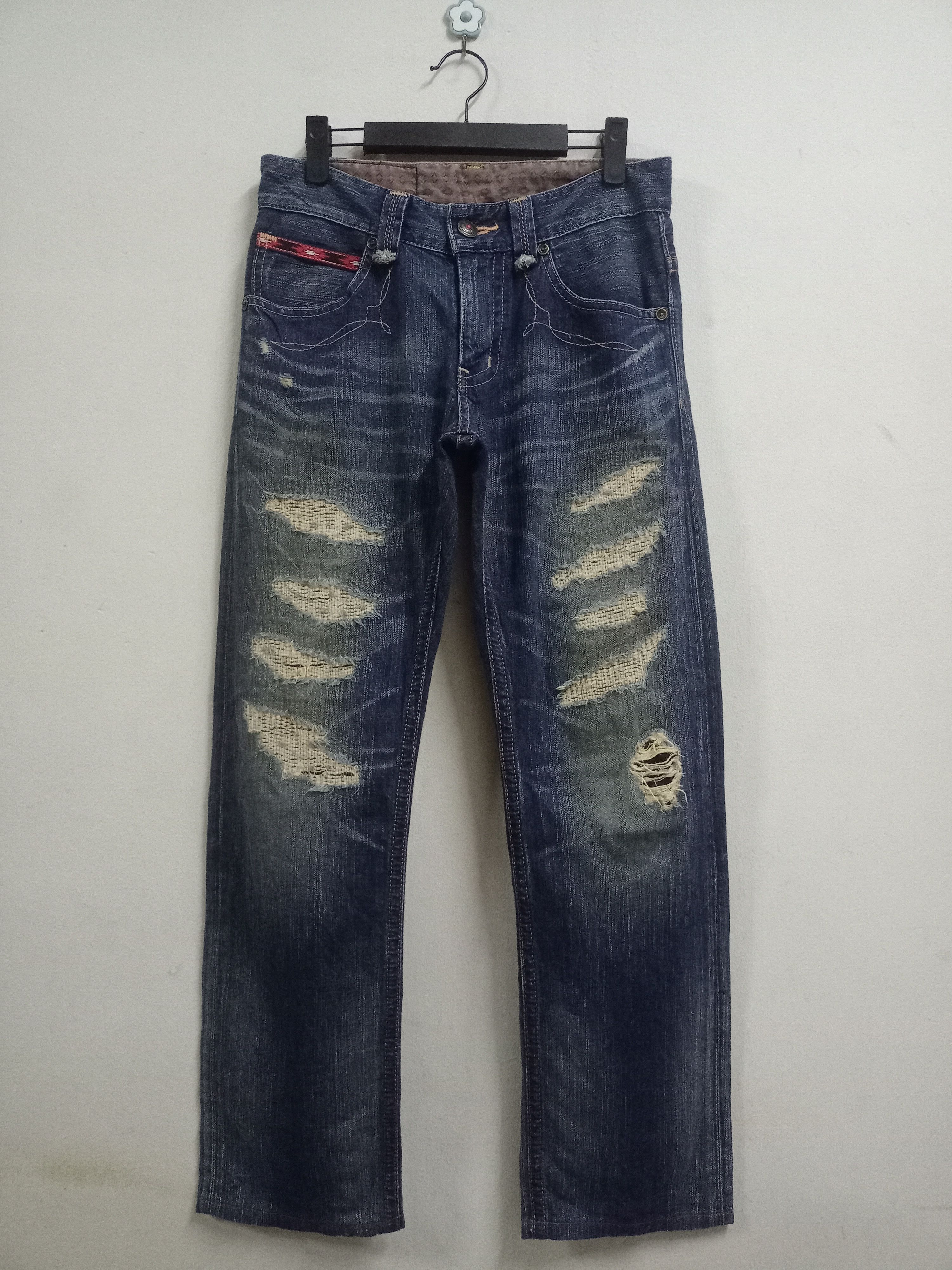 Edwin Exclusive Vintage Edwin XV Blue Wash Distressed Loose Jeans Size US 30 / EU 46 - 1 Thumbnail