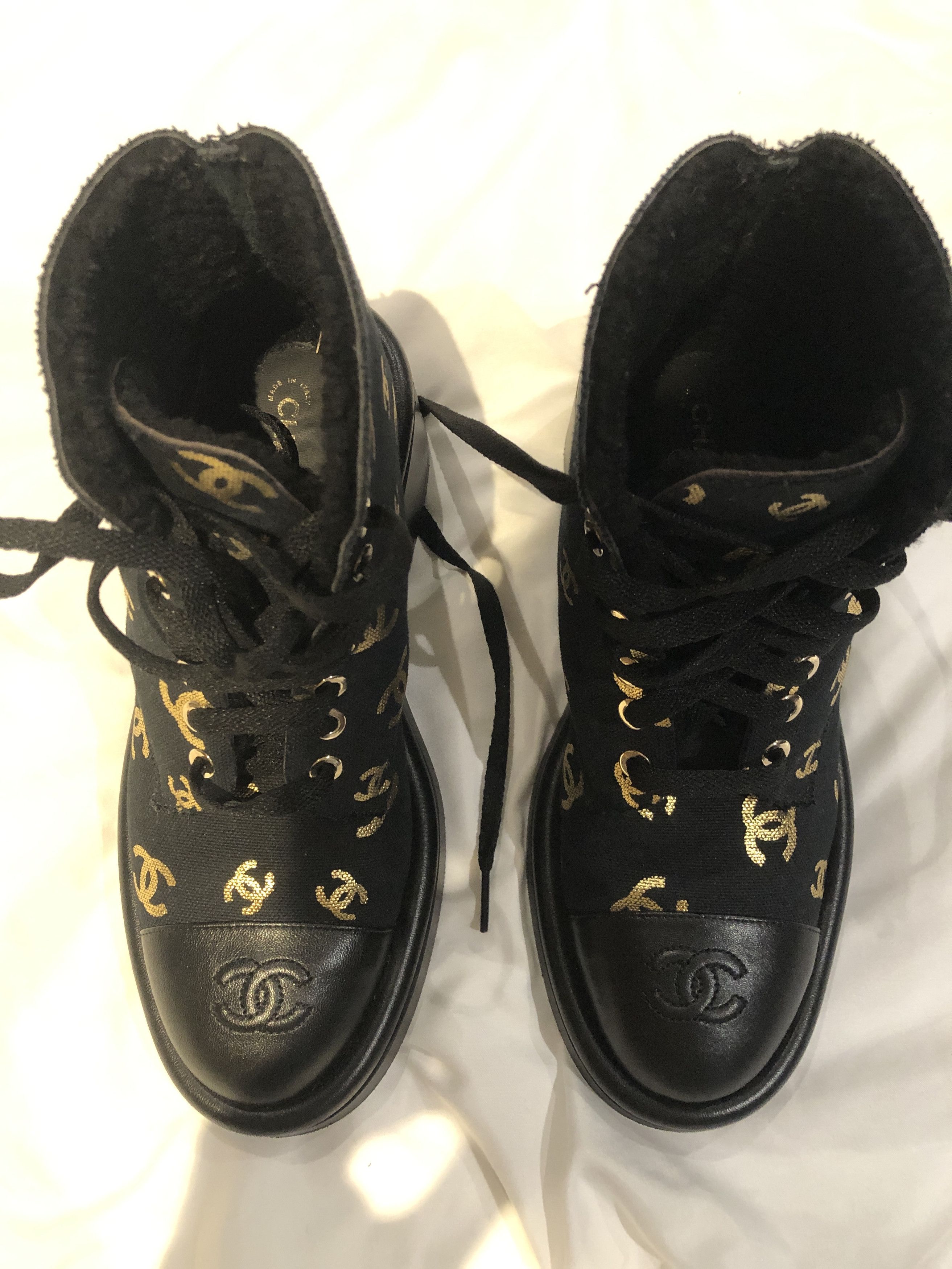 Chanel 2022 Interlocking CC Logo Boots Size US 6.5 / IT 36.5 - 3 Thumbnail