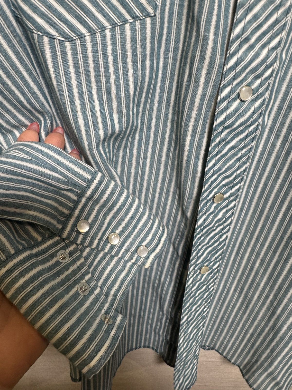Wrangler Vintage Wrangler Western Green Striped Pearl Snap Mens XL Size US XL / EU 56 / 4 - 4 Thumbnail