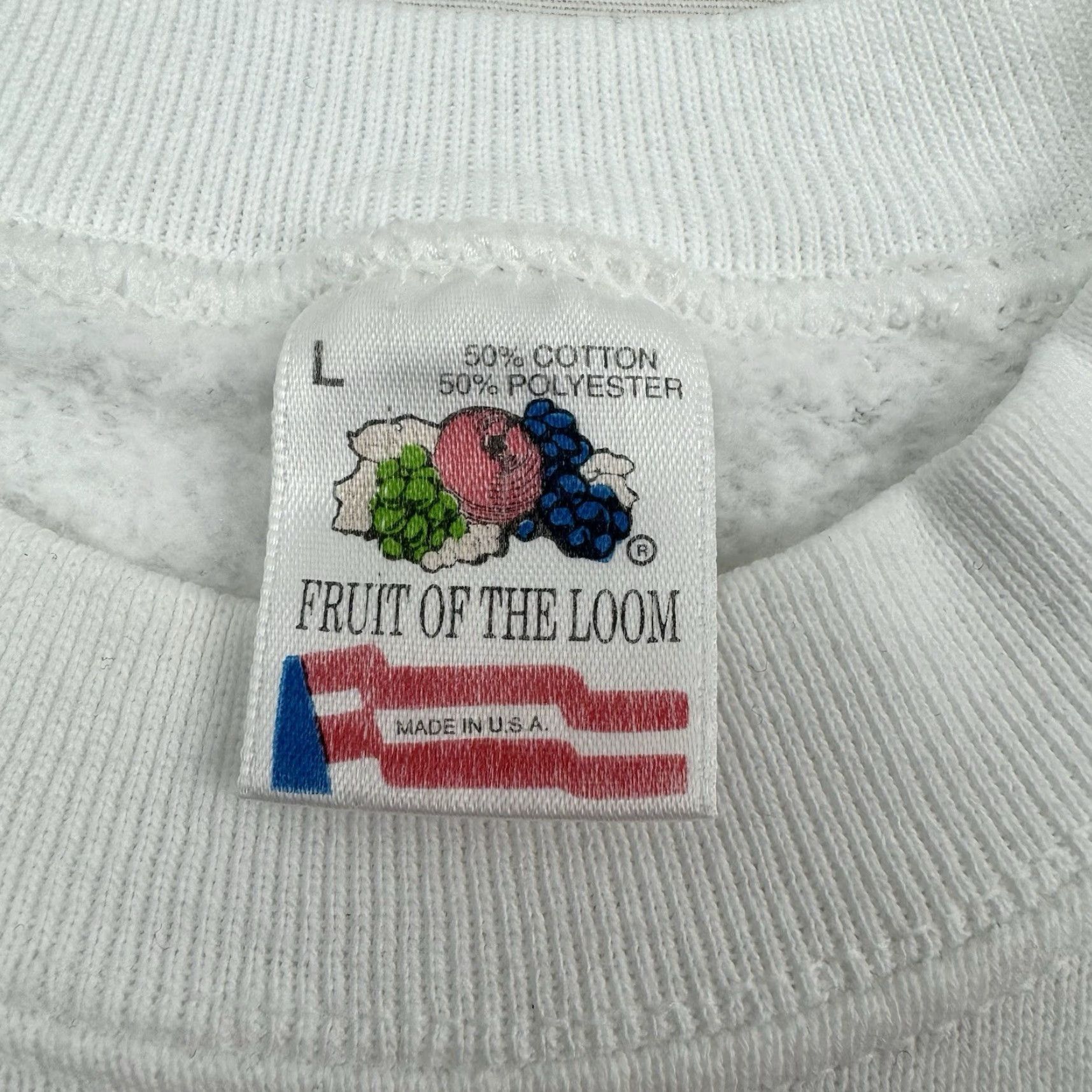 Fruit Of The Loom VINTAGE Fruit of the Loom Sweatshirt Shirt Adult Large White 90s Animals Jelly Beans Mens Size US L / EU 52-54 / 3 - 5 Thumbnail