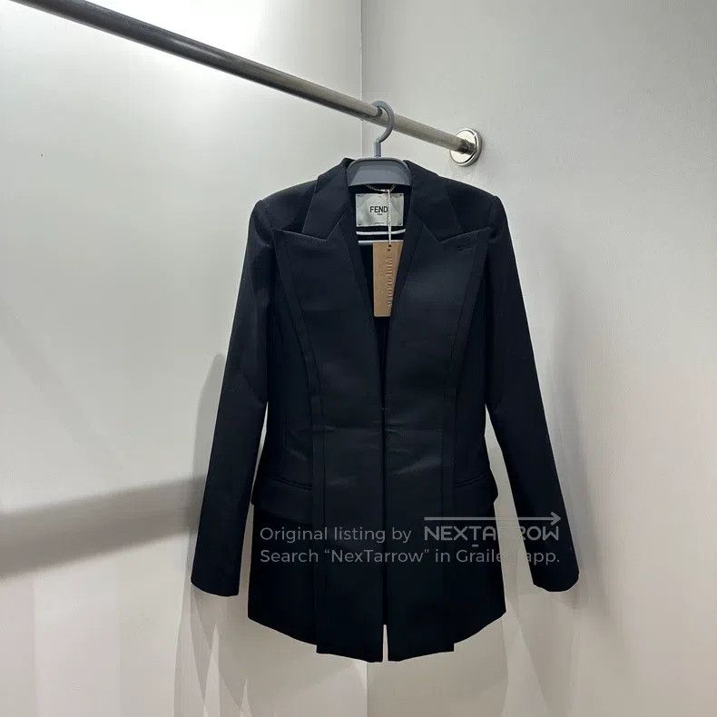 Fendi Fendi Pure wool suit jacket, wool Size XS / US 0-2 / IT 36-38 - 1 Thumbnail