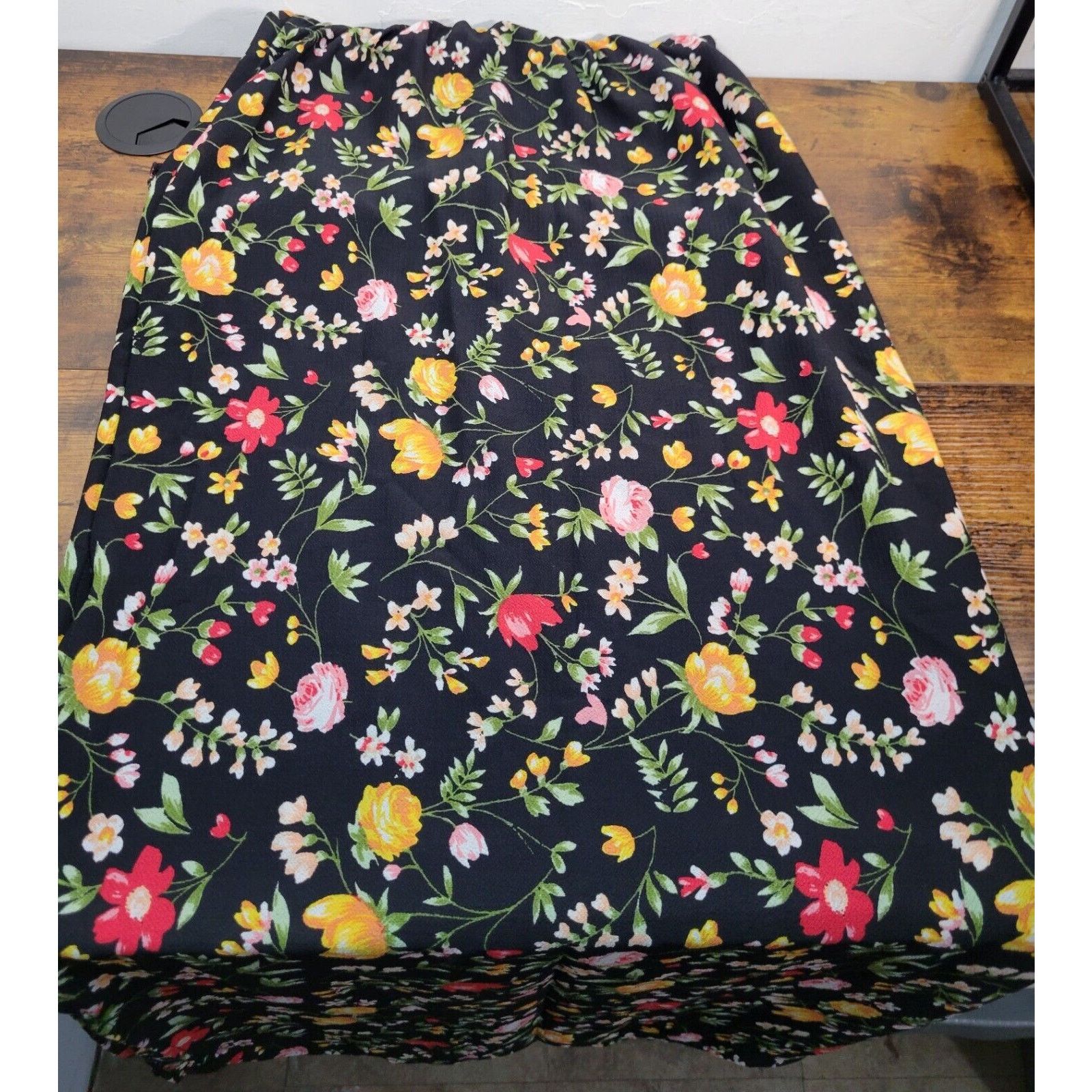 rue21 Rue21 XS Black Long Floral Black Colorful Goth Hipster Size XS / US 0-2 / IT 36-38 - 4 Thumbnail