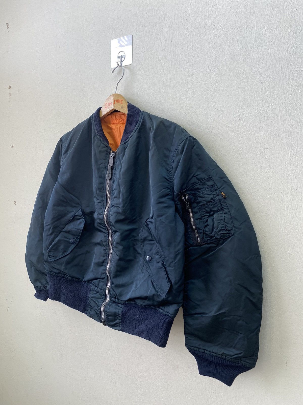 Alpha Industries Alpha Industries MA-1 Flight Jacket Navy Bomber 90s Size US S / EU 44-46 / 1 - 2 Thumbnail