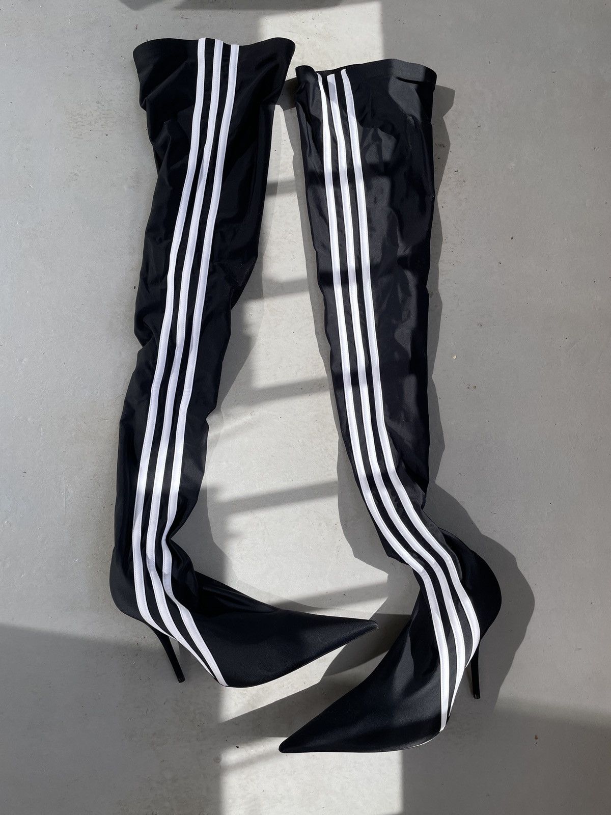 Balenciaga Balenciaga X Adidas Size US 9.5 / IT 39.5 - 1 Thumbnail