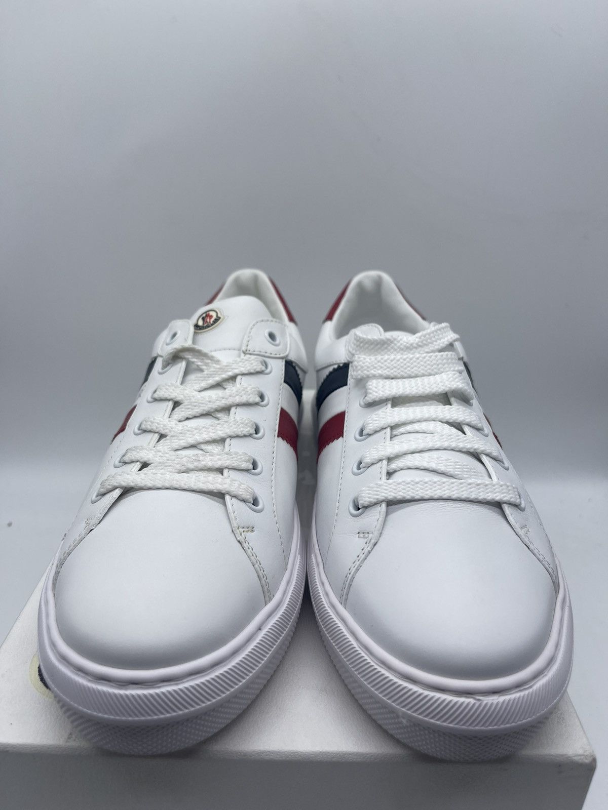 Moncler Moncler Ariel trainers size eu 40 Size US 10 / IT 40 - 2 Thumbnail