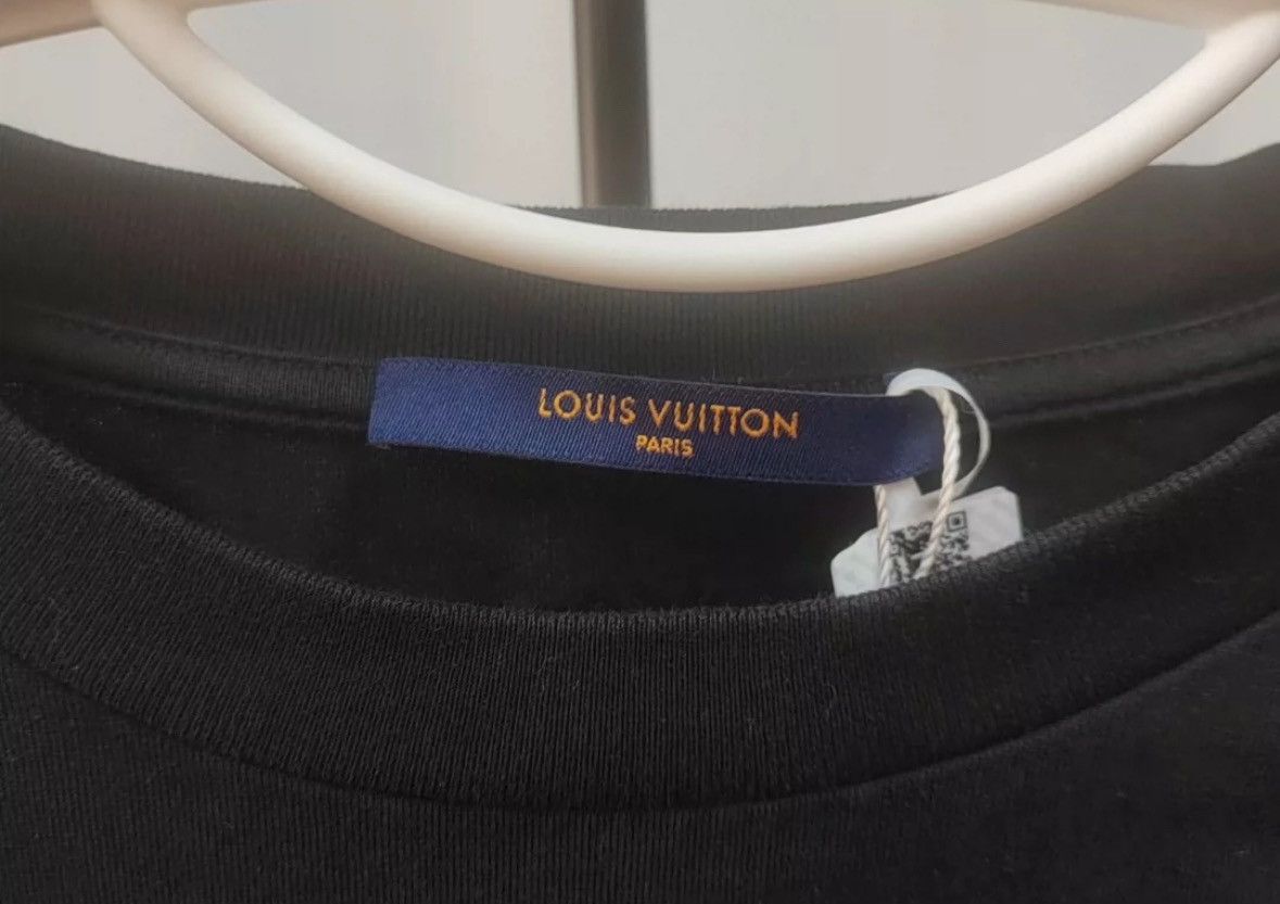 Louis Vuitton Louis Vuitton Cotton letter long sleeved sweatshirt Size US XXL / EU 58 / 5 - 5 Thumbnail