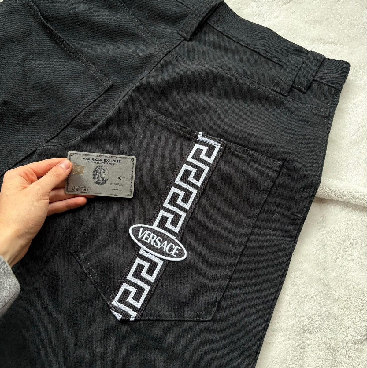 Versace Versace Black Oval Greca Logo Jeans Size US 40 / EU 56 - 4 Thumbnail