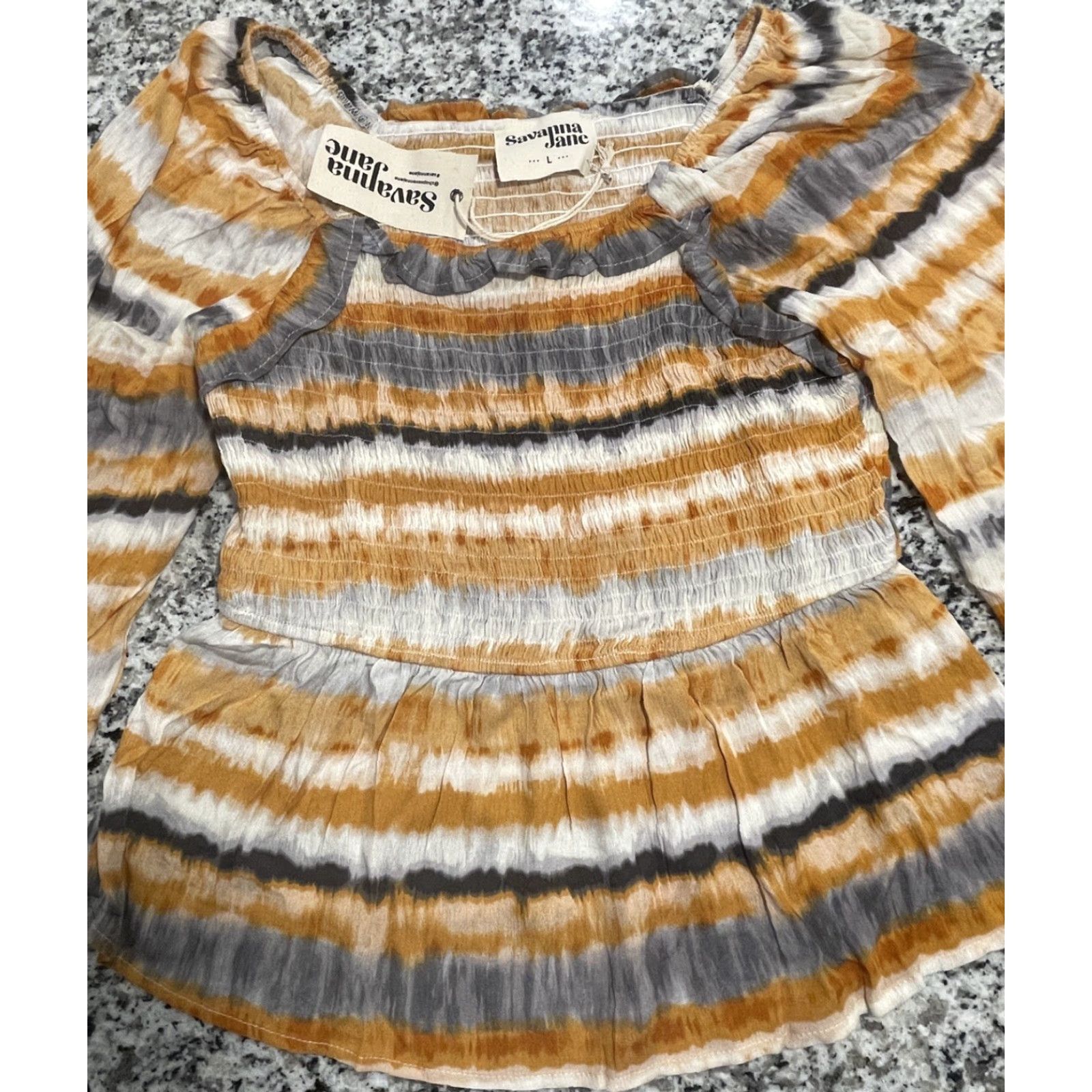 Vintage VINTAGE Andree By Unit Savannah Jane Smocked Top Serape Square Neck Sz Large New Size L / US 10 / IT 46 - 3 Thumbnail