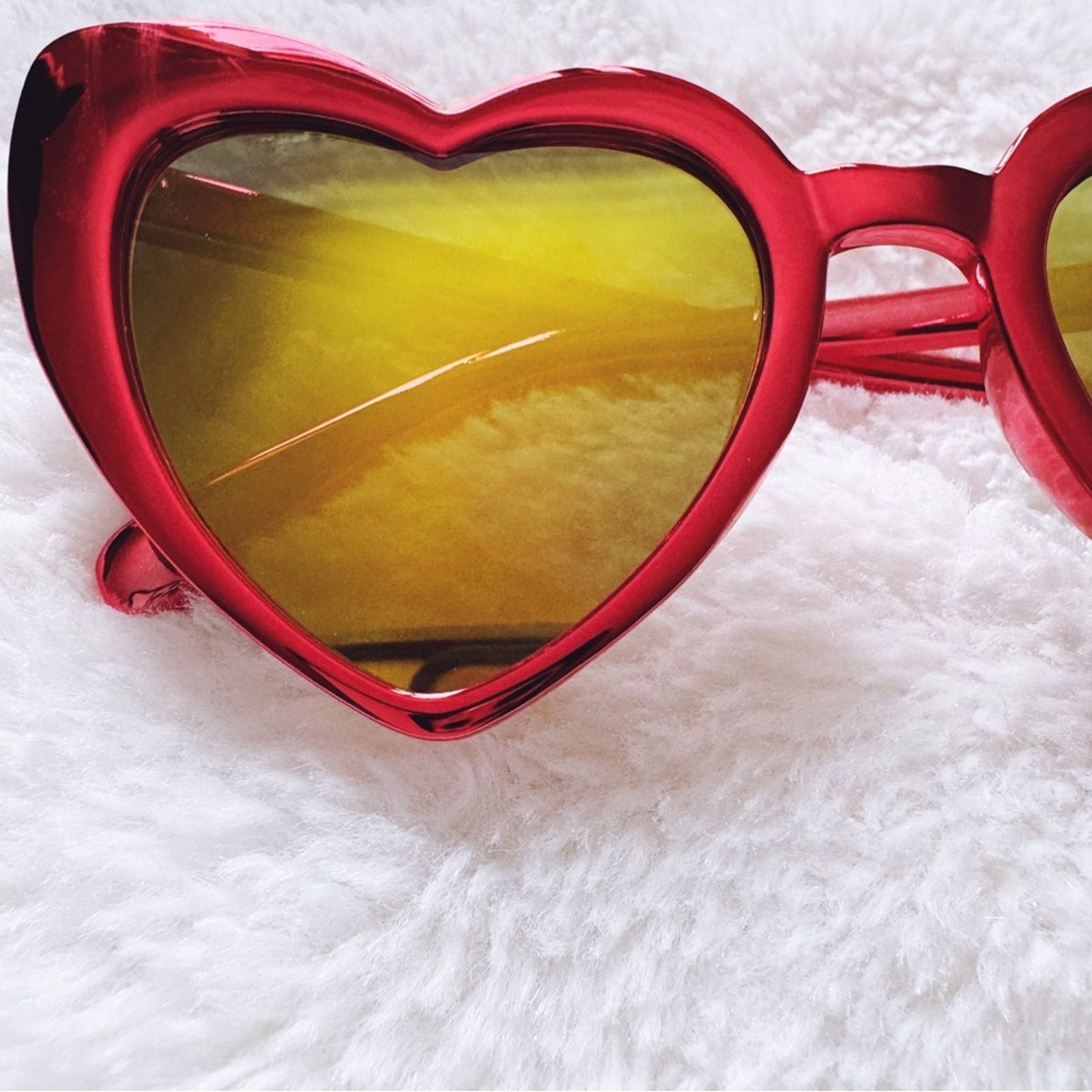 Other Addison Red Heart-Shaped Sunglasses Size ONE SIZE - 3 Thumbnail