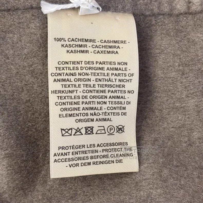 Hermes Hermes 23 Models Beige Double-Faced Cashmere Long Sleeve B Size XS / US 0-2 / IT 36-38 - 7 Thumbnail