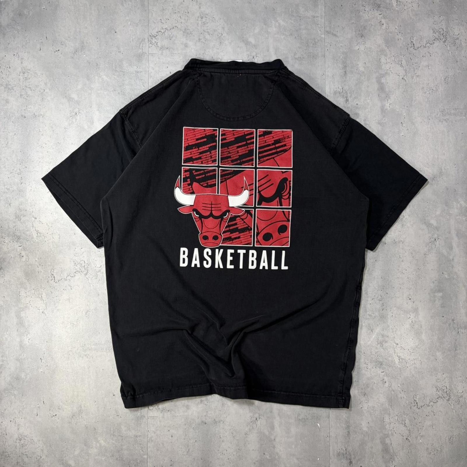 NBA Y2K Black NBA Chicago Bulls Basketball T-Shirt Size US L / EU 52-54 / 3 - 2 Thumbnail
