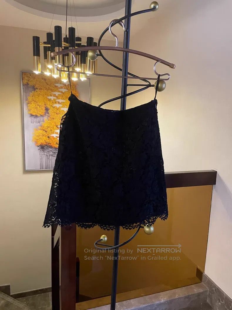 Valentino Valentino Lace skirt Size XS / US 0-2 / IT 36-38 - 2 Thumbnail