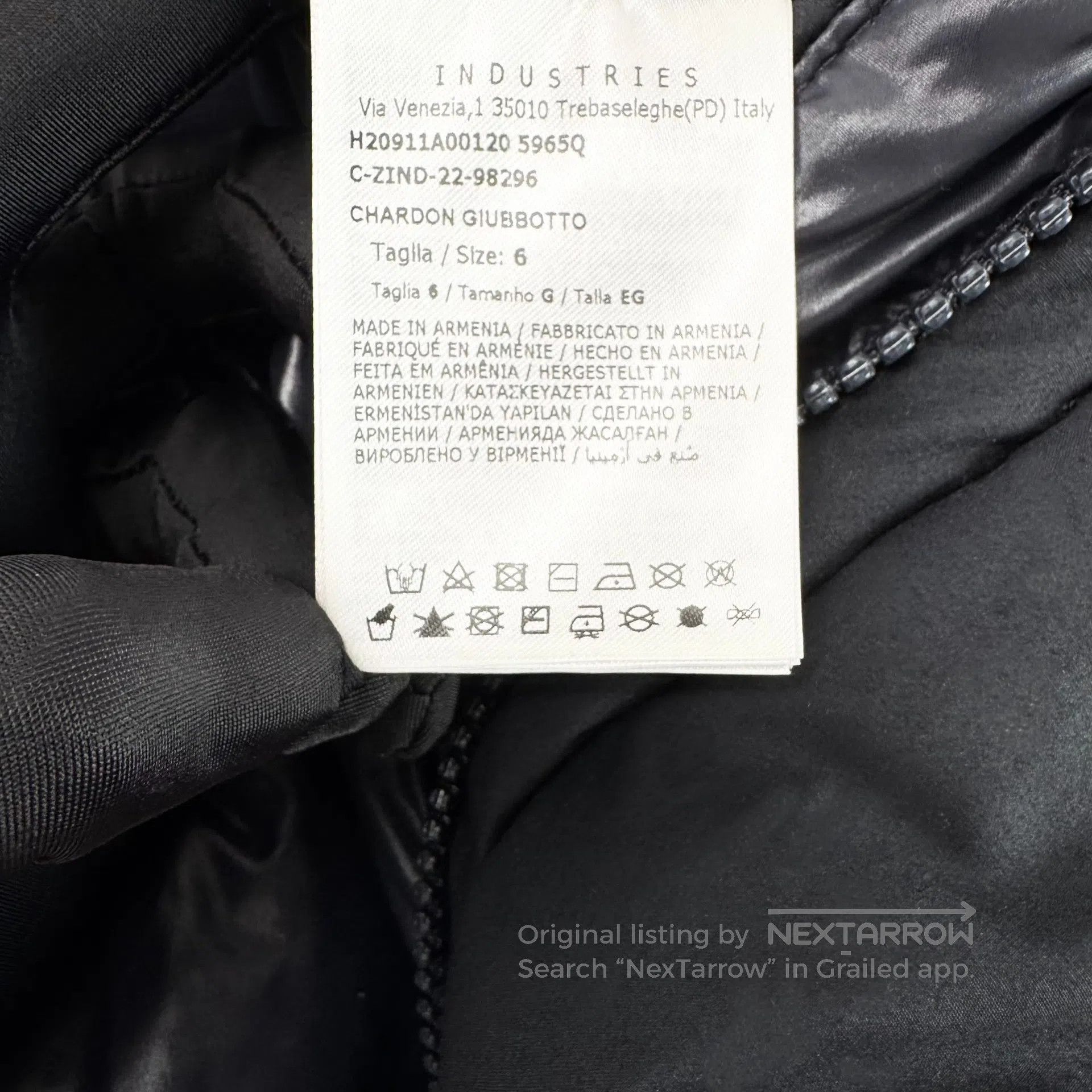 Moncler Moncler Dark blue quilted, shiny waterproof zip-up hoodie Size US XXL / EU 58 / 5 - 6 Thumbnail