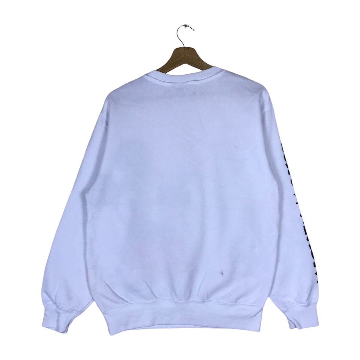 Disney Vintage Disney Mickey Mouse Pullover Jumper Sweatshirt Size US M / EU 48-50 / 2 - 6 Thumbnail