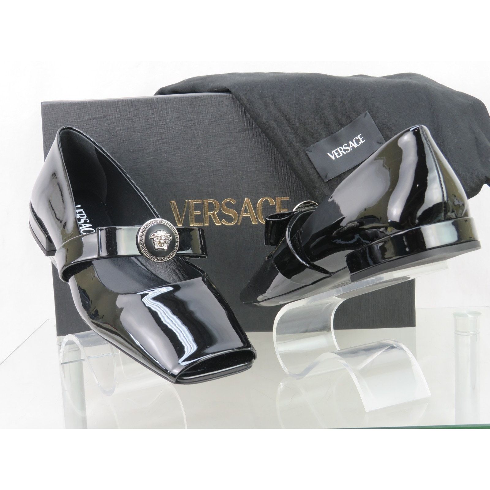 Versace VERSACE BLACK PATENT LEATHER COIN MEDUSA HEAD BOW FLATS 40 Size US 10 / IT 40 - 6 Thumbnail