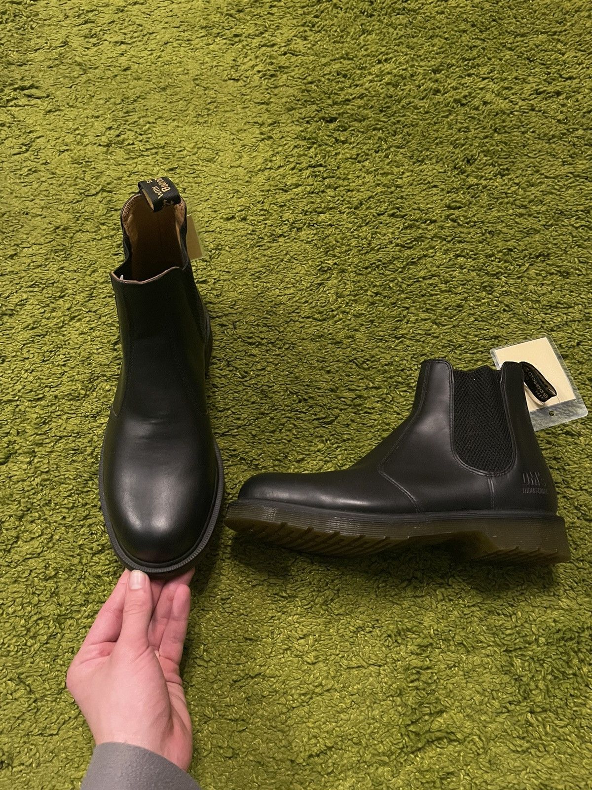 Dr. Martens Dr. Martens sample NWT deadstock Chelsea boots Size US 9 / EU 42 - 1 Thumbnail