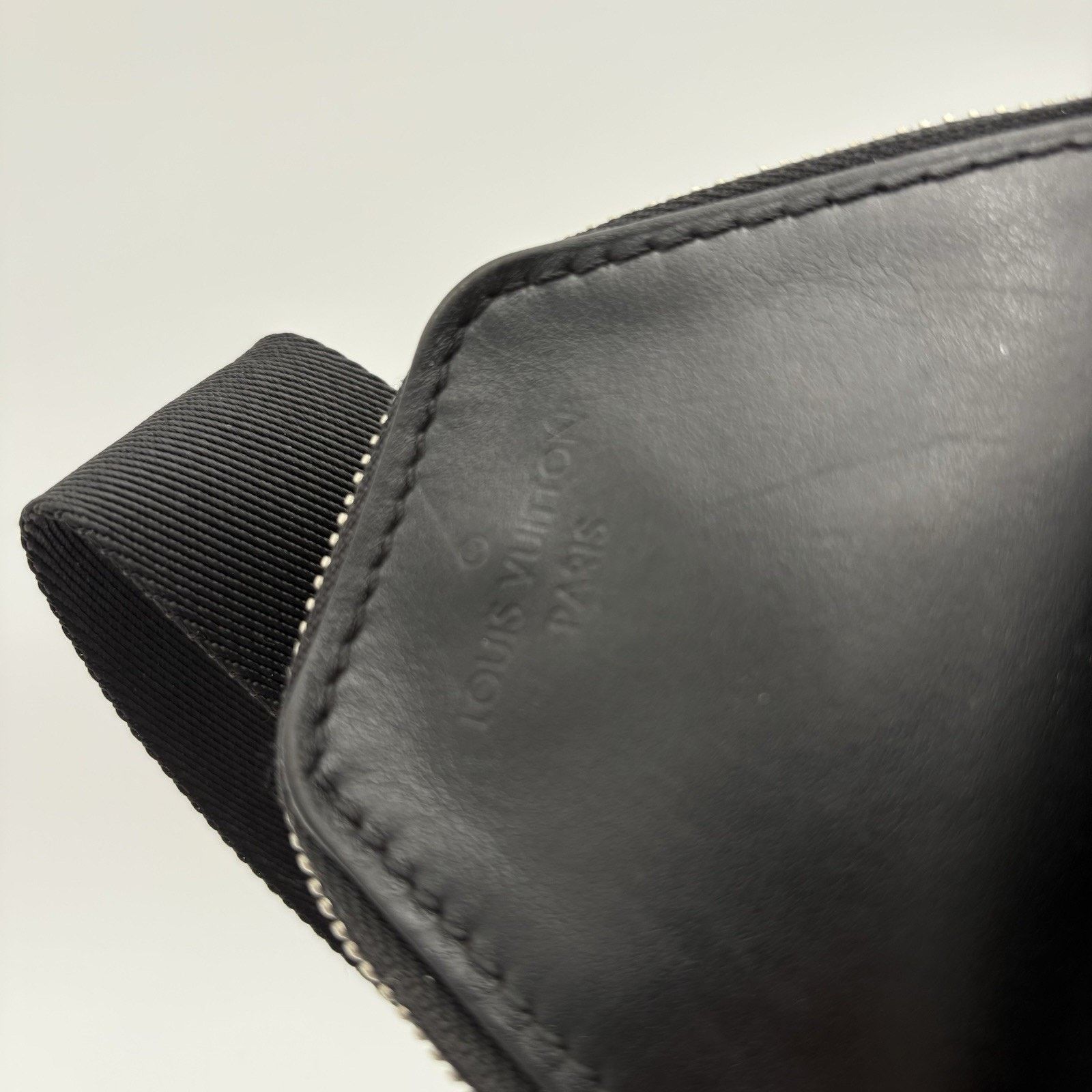 Louis Vuitton Sling Bag Damier Graphite Canvas ' Black ' | SUPER CLEAN! Size ONE SIZE - 12 Thumbnail