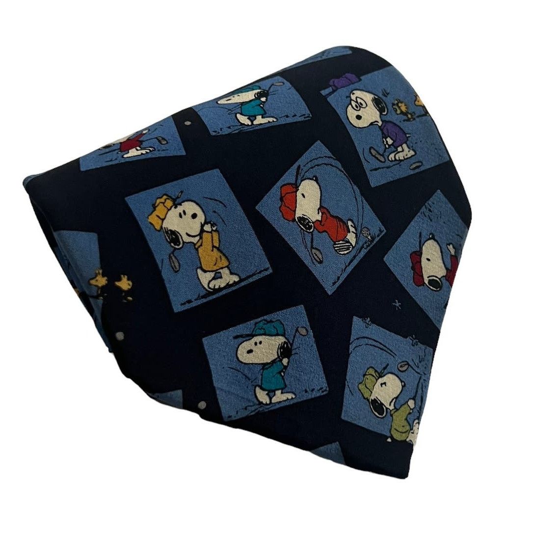 Peanuts Snoopy & Friends Peanuts Golf is Good for Your Health Tie Size ONE SIZE - 1 Thumbnail