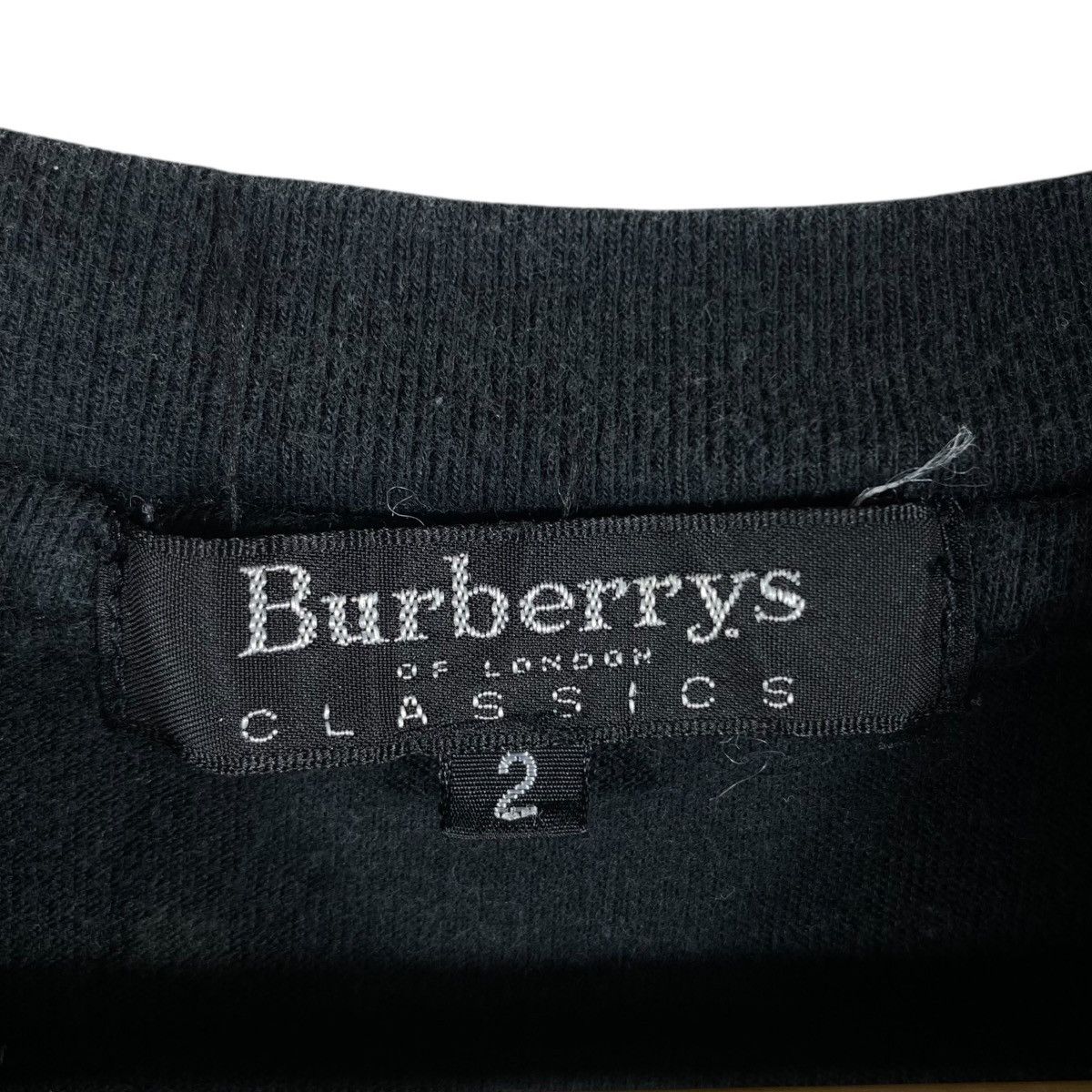 Burberry BURBERRYS CLASSICS Of London Small Logo Graphic Tee Shirt Size US S / EU 44-46 / 1 - 7 Thumbnail