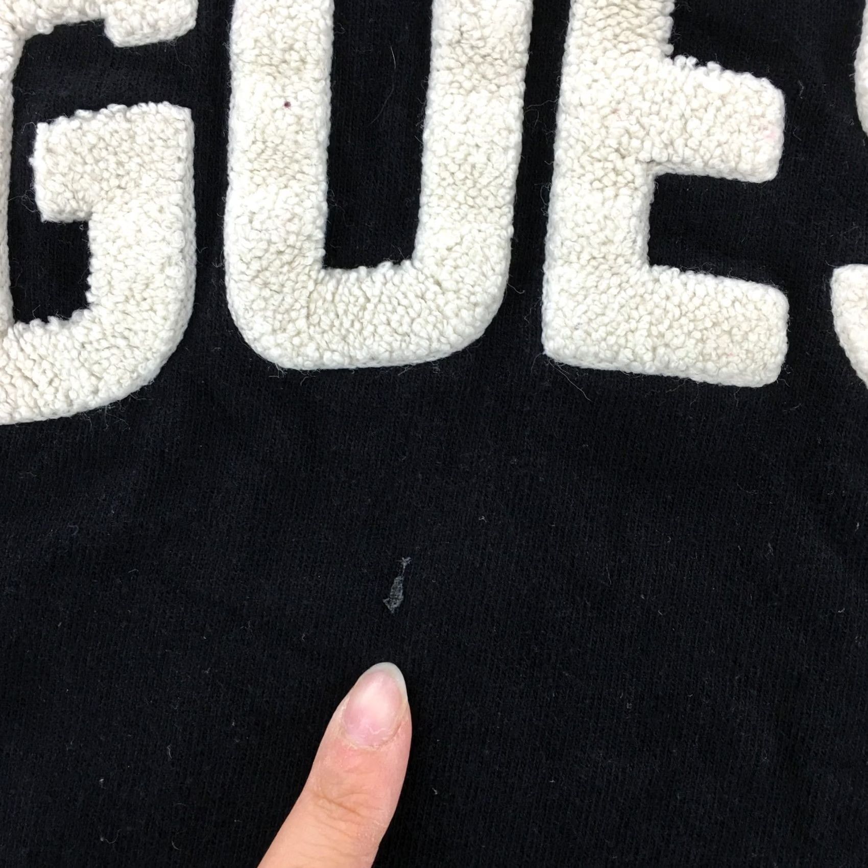 Vintage Sherpa Tee Womens XS Black Guess Cropped Long Sleeve Top Logo Front Crew Neck Size XS / US 0-2 / IT 36-38 - 6 Thumbnail