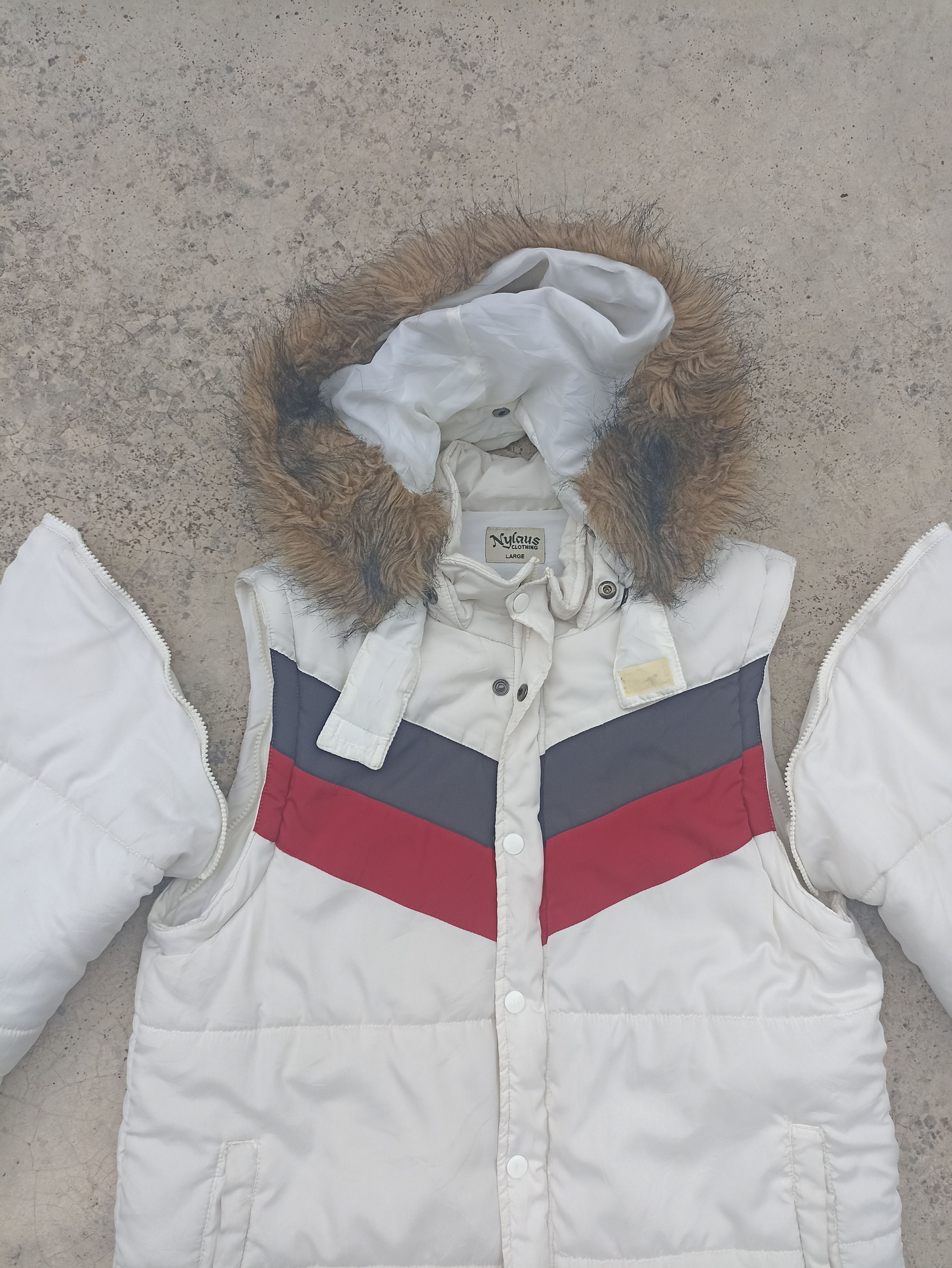 Beauty Beast Nylaus jacket Puffer Bombers beauty beast Size US M / EU 48-50 / 2 - 5 Thumbnail