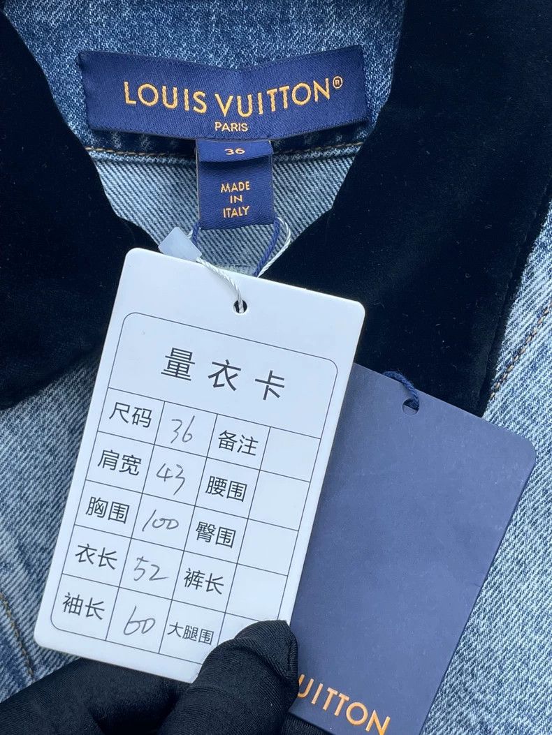Louis Vuitton Louis Vuitton 24 Early Spring Velvet Lapel Denim Jacket 250 Size XS / US 0-2 / IT 36-38 - 5 Thumbnail
