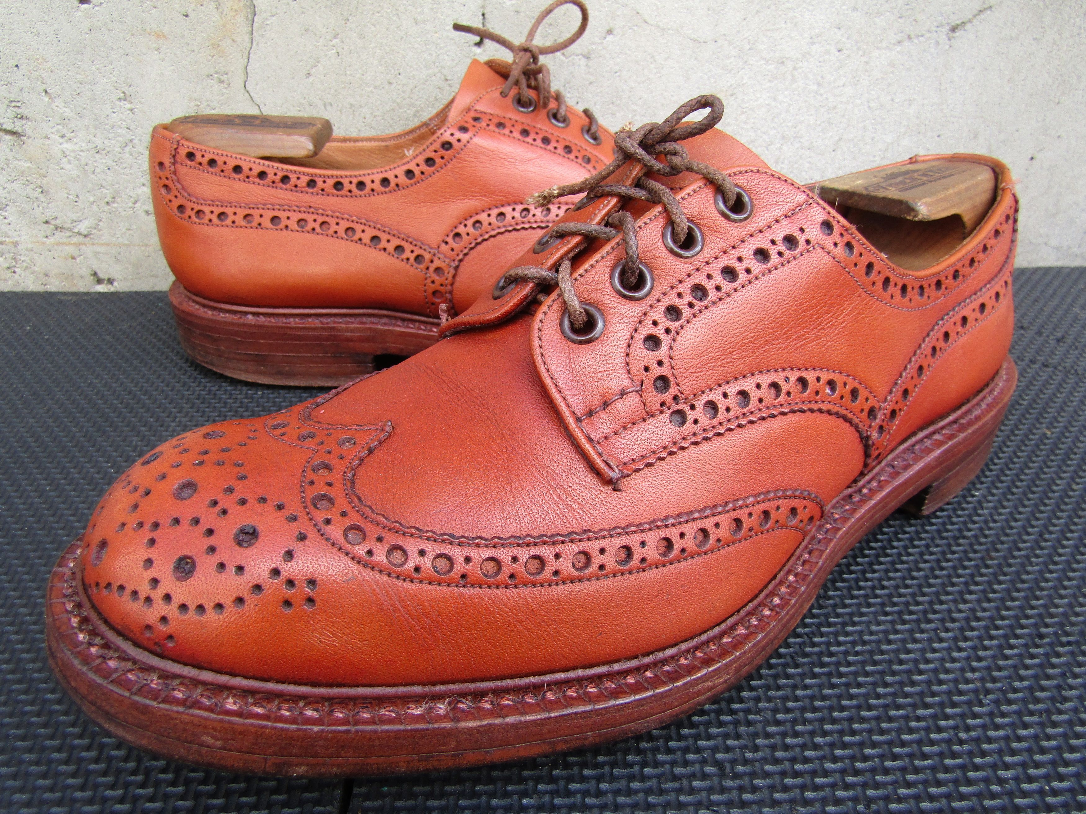 Tricker's Vintage Tricker's Brown Leather Derby Brogue Bench Size US 9 / EU 42 - 1 Thumbnail