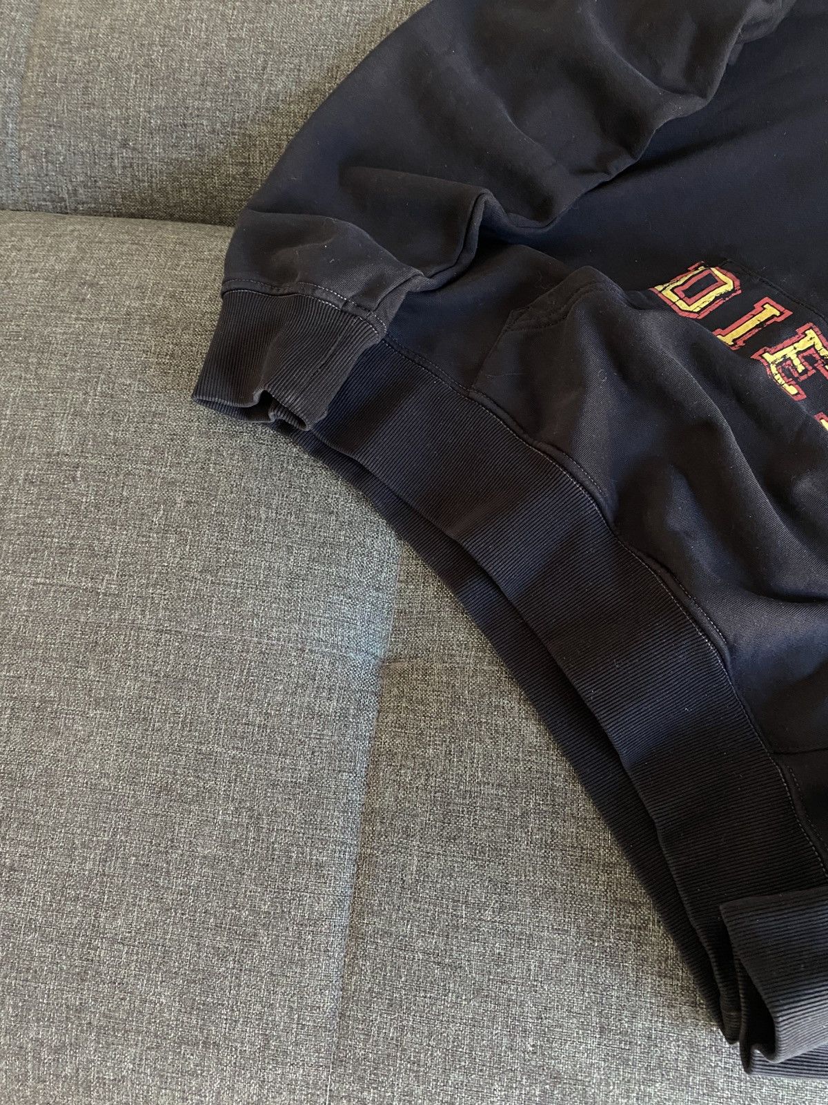 Diesel Diesel Vintage Hoodie Big Logo Japanese Boxy Avant Garde Y2K Size US M / EU 48-50 / 2 - 8 Thumbnail