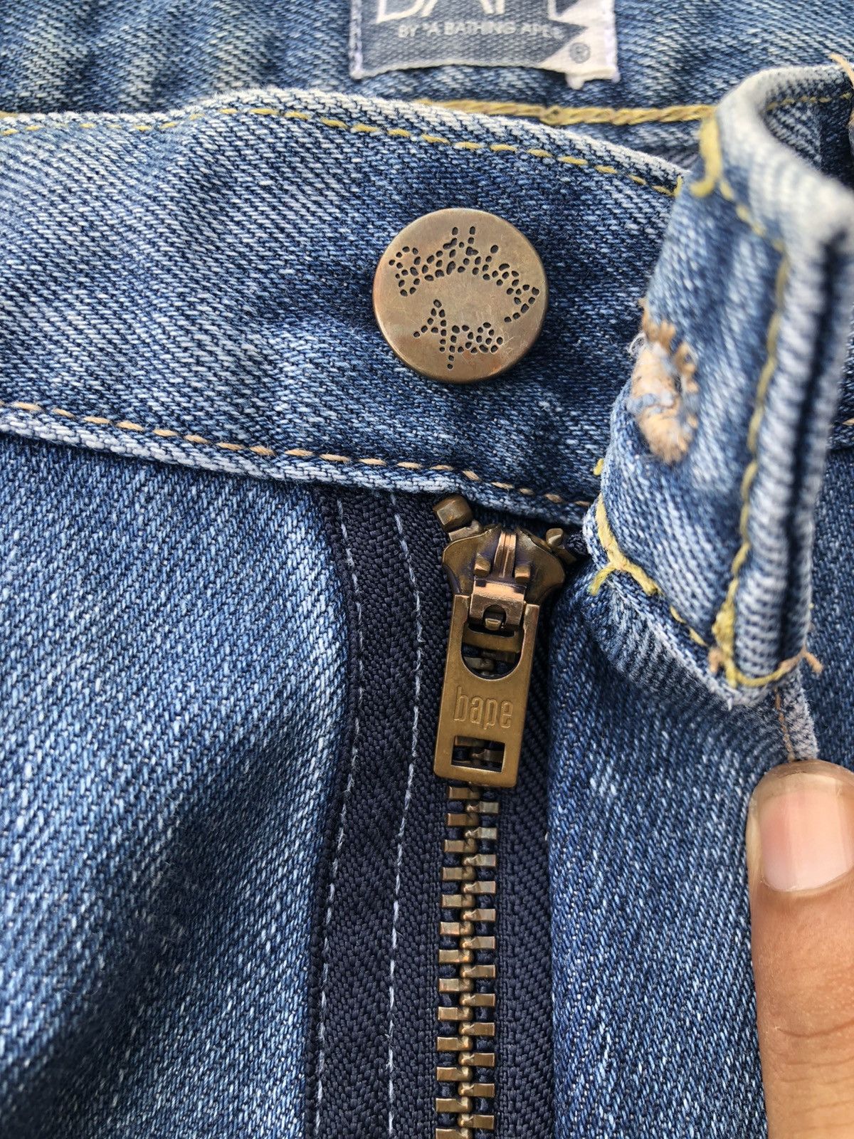 Bape vintage OG Bape A Bathing Ape Denim Jeans Size US 32 / EU 48 - 7 Thumbnail