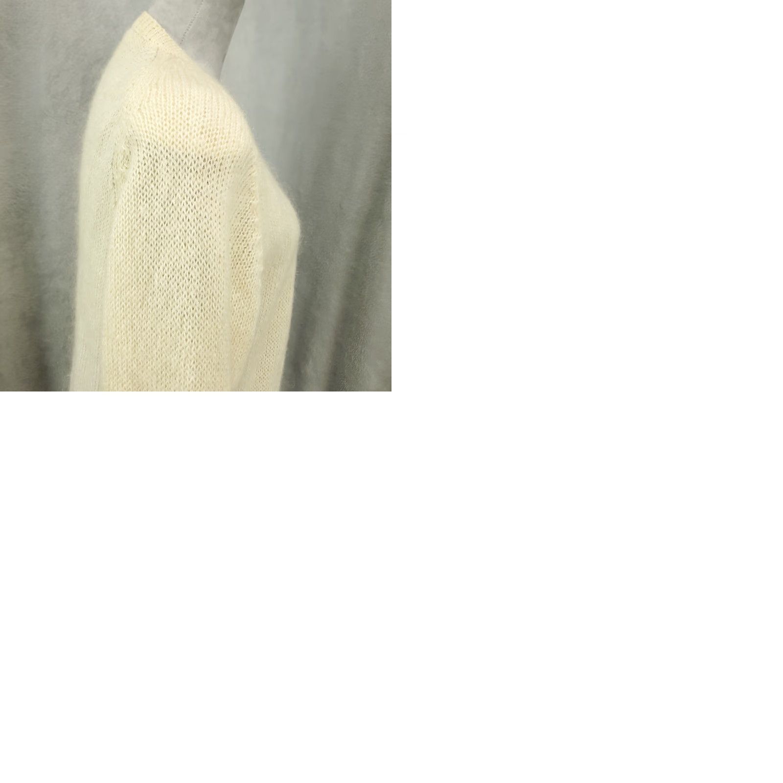 Vintage VINTAGE Bramble Lane Womens CardiganSweater Mohair Ivory Button Long Sleeve V-Neck L (Relaxed Fit) Size L / US 10 / IT 46 - 9 Thumbnail
